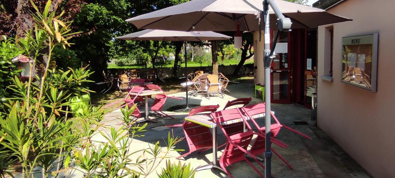 Hostellerie Du Parc Labarthe-Inard Exterior foto