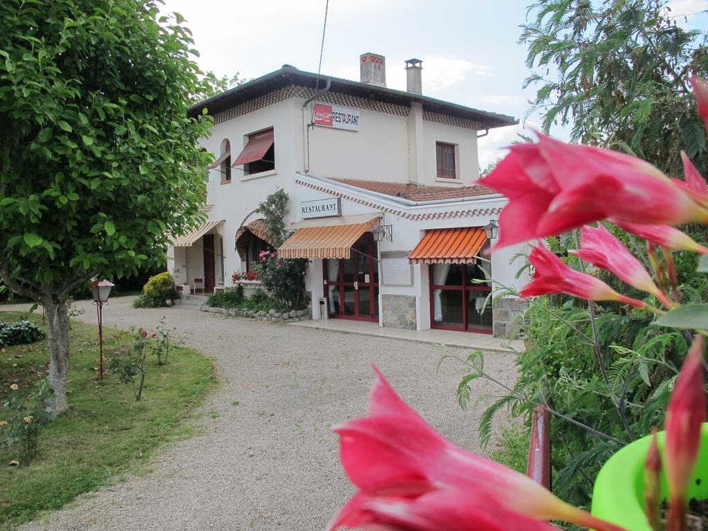 Hostellerie Du Parc Labarthe-Inard Exterior foto